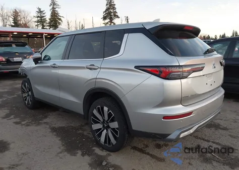 2025 Mitsubishi Outlander Se 2.5 S-Awc/Trail Edition S-Awc from USA, damaged, VIN JA4J4VA8XSZ035731